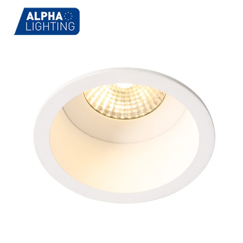 The bigger emitting area led downlight